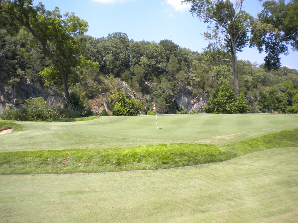 Island Pointe Golf Club